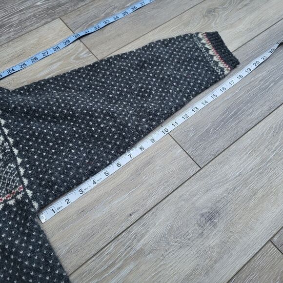 Squaw Valley Nordic isle sweater size med snowflakes - Picture 5 of 11